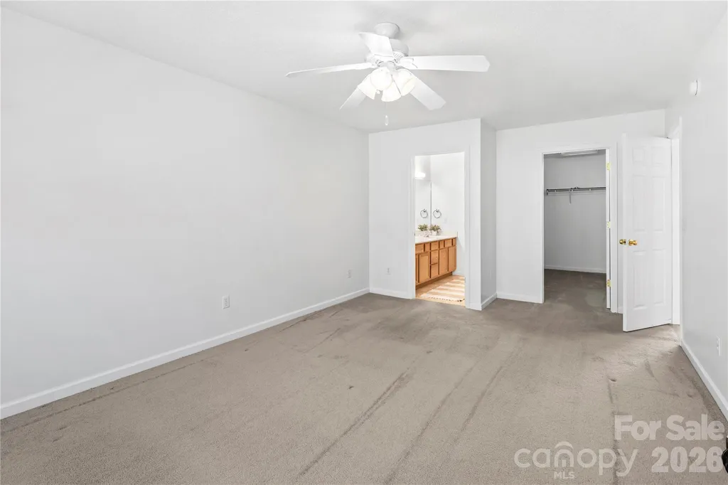 206 Waters Edge Drive Weaverville NC 28787