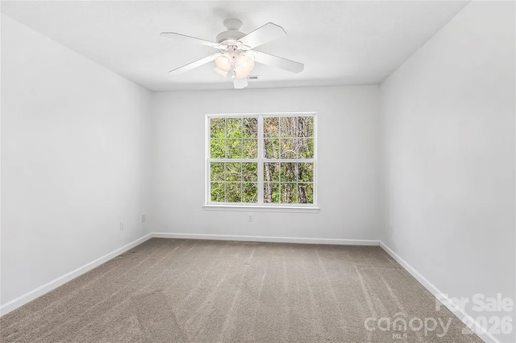 206 Waters Edge Drive Weaverville NC 28787