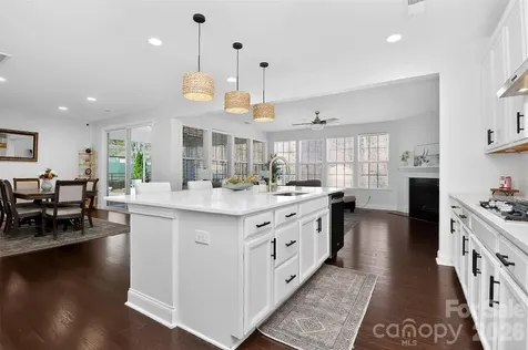 1818 Sutter Creek Drive Waxhaw NC 28173