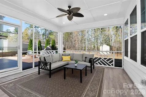 1818 Sutter Creek Drive Waxhaw NC 28173
