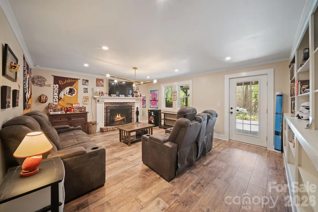 24 Dellwood Street Asheville NC 28806