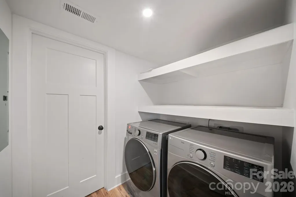 24 Dellwood Street Asheville NC 28806