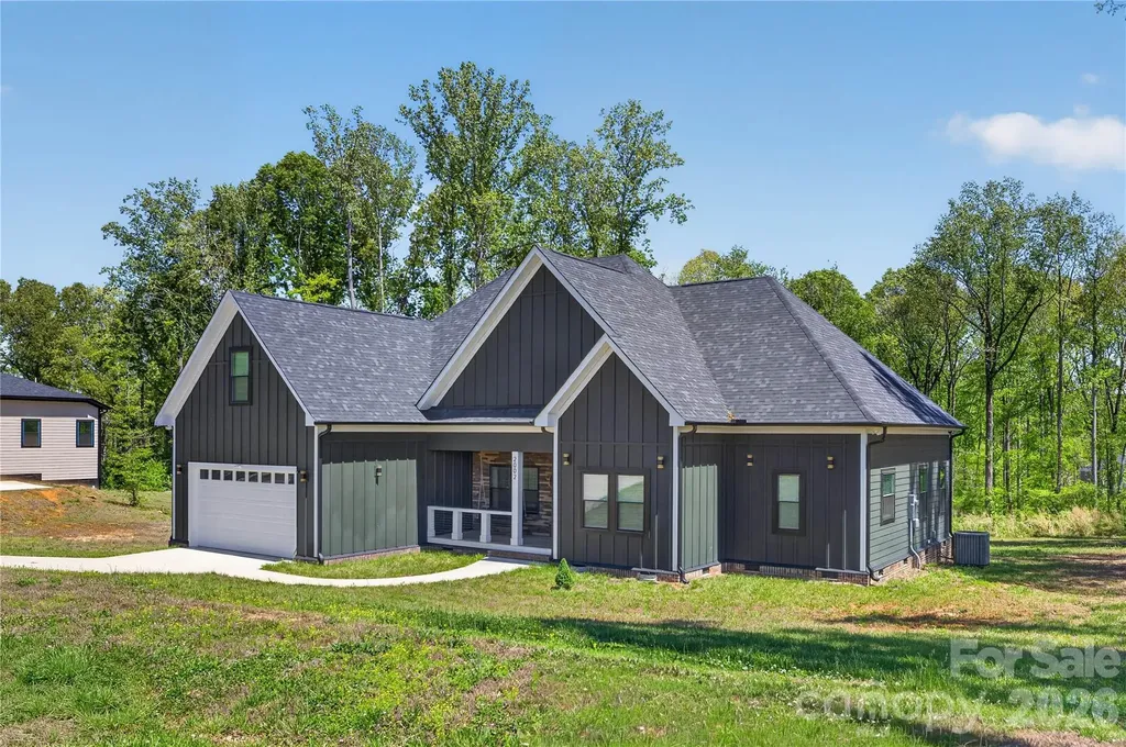 2002 Plain Field Drive Bessemer City NC 28016