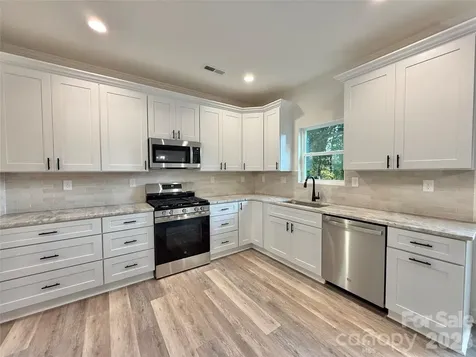 2902 Sweetgrass Lane Monroe NC 28112