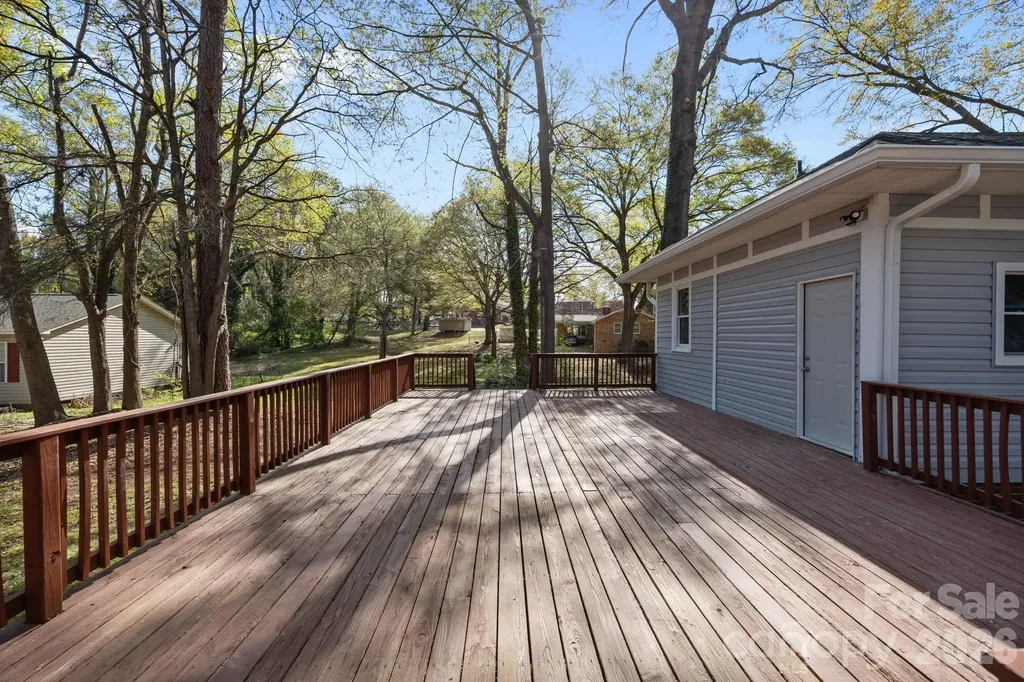 606 Townsend Avenue Gastonia NC 28052