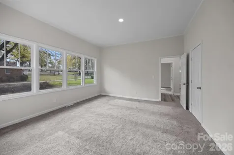 606 Townsend Avenue Gastonia NC 28052