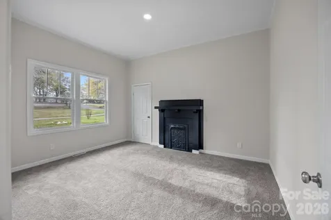 606 Townsend Avenue Gastonia NC 28052