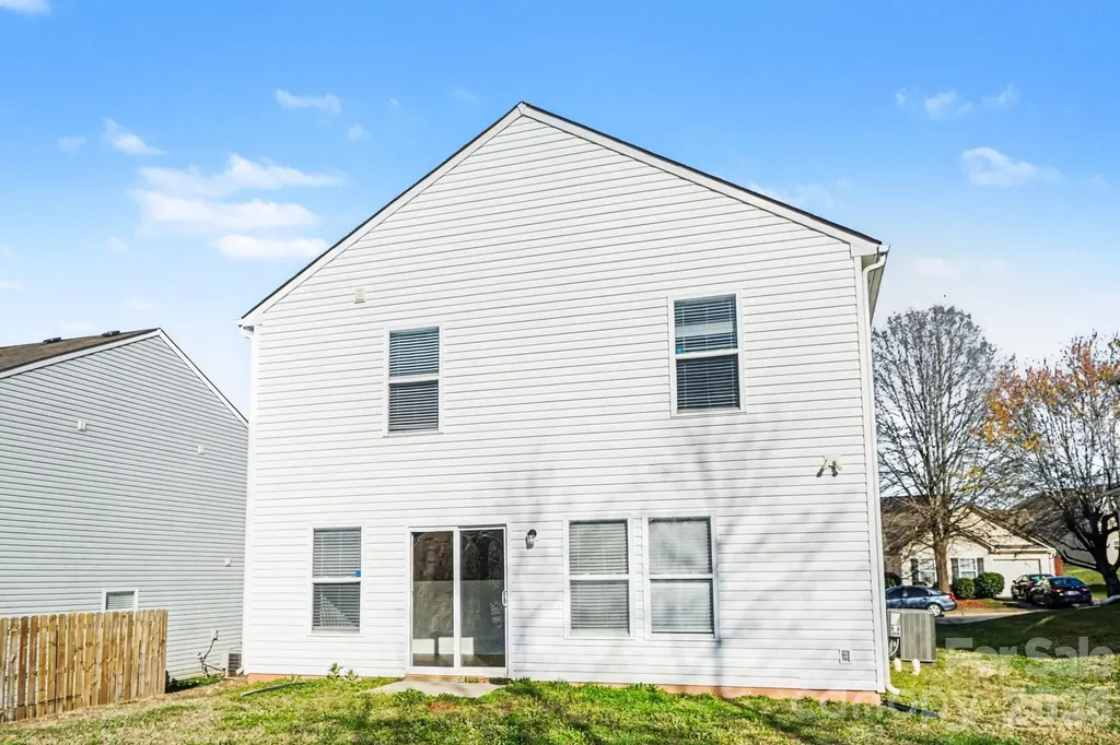911 Swearngan Ridge Court Charlotte NC 28216