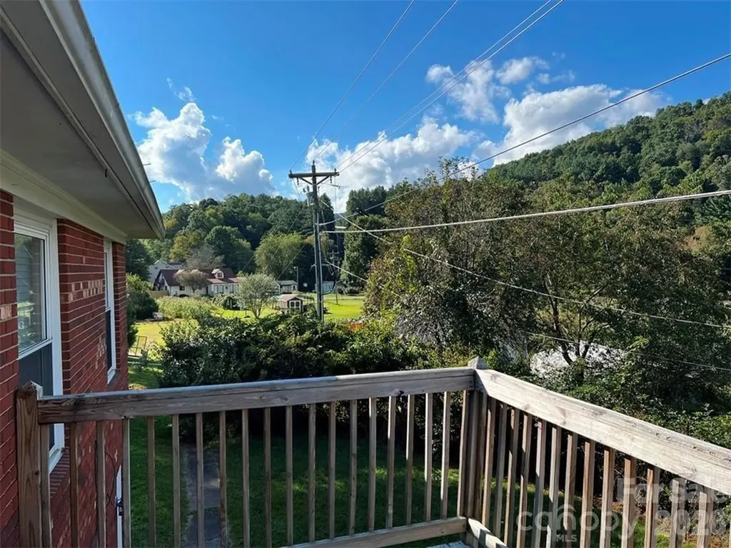 210 Howards Creek Road Boone NC 28607