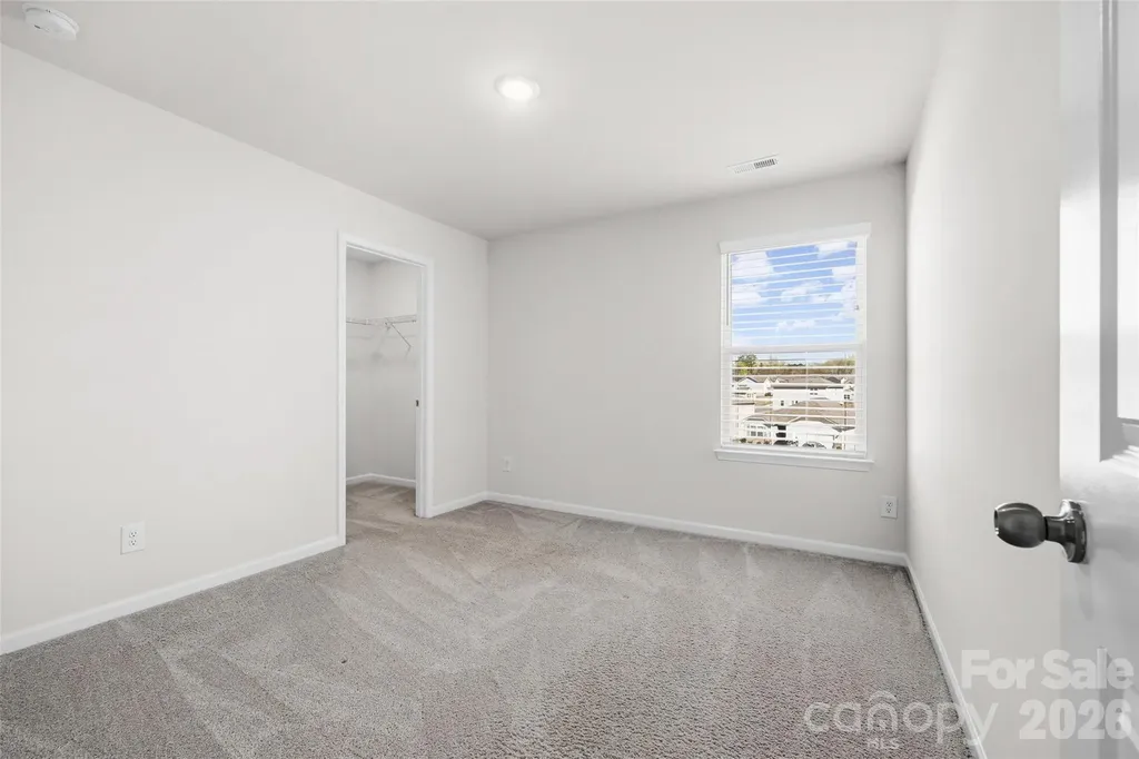 7024 Maple Run Circle Charlotte NC 28215