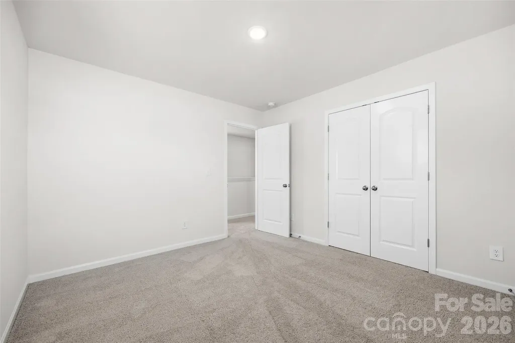 7024 Maple Run Circle Charlotte NC 28215
