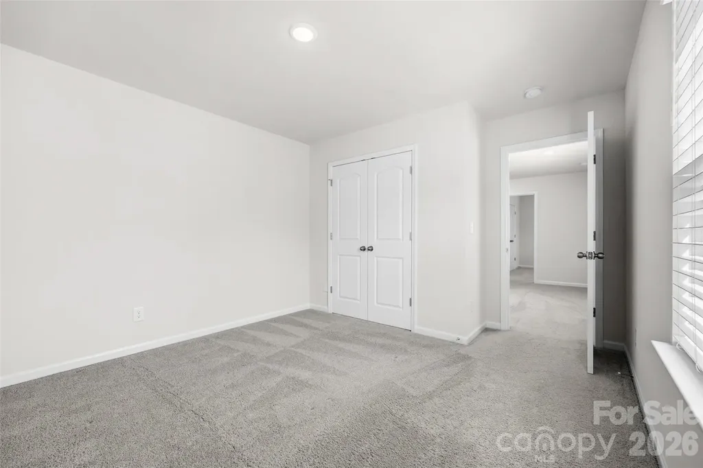7024 Maple Run Circle Charlotte NC 28215