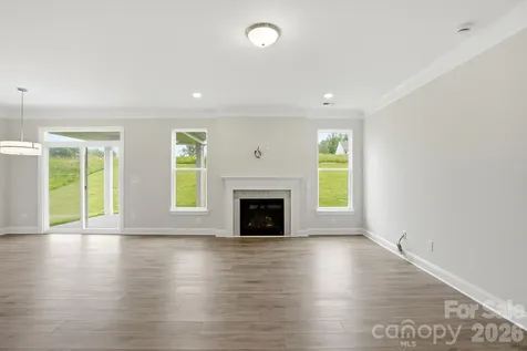5917 New River Drive Huntersville NC 28078