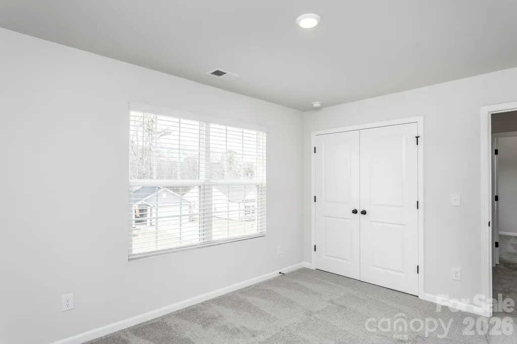 3417 Robindale Drive Winston Salem NC 27127