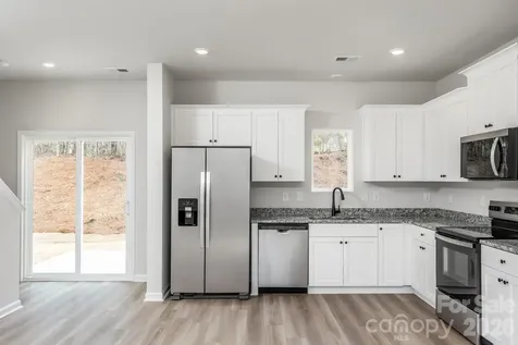 3417 Robindale Drive Winston Salem NC 27127