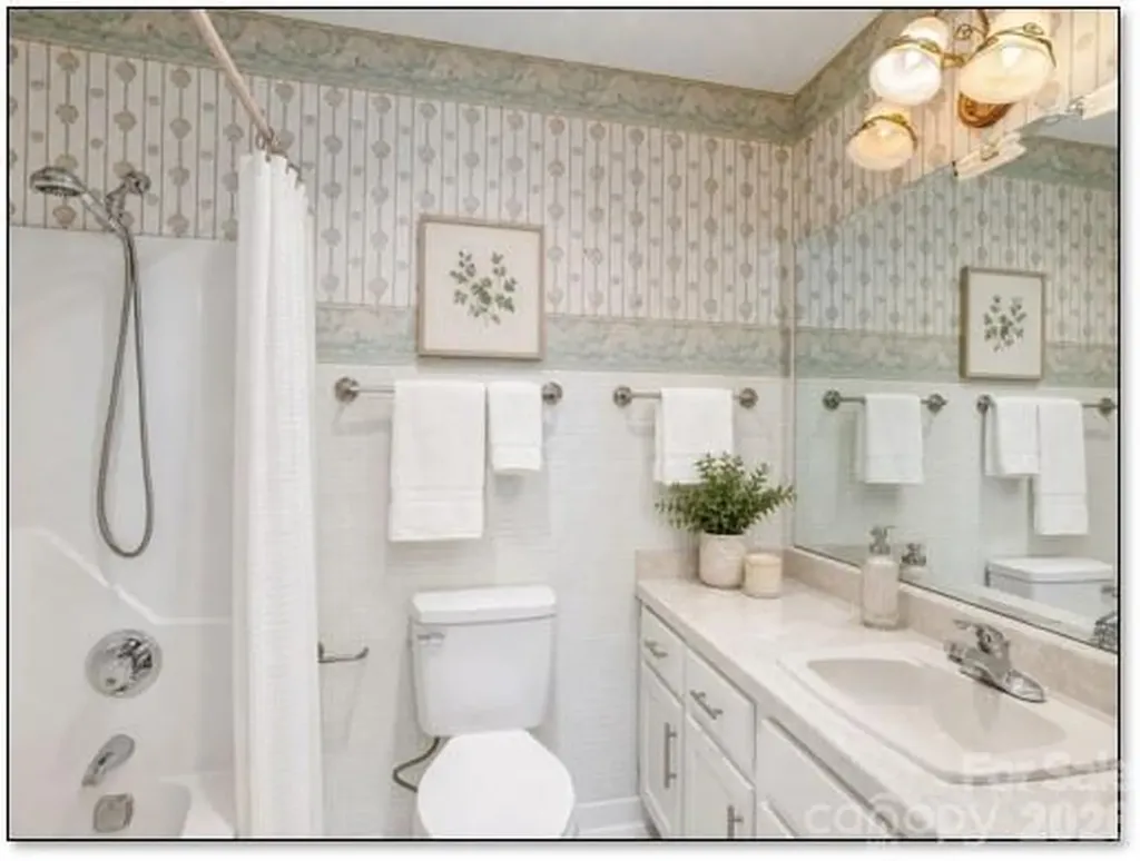 3113 Primrose Drive Hendersonville NC 28792