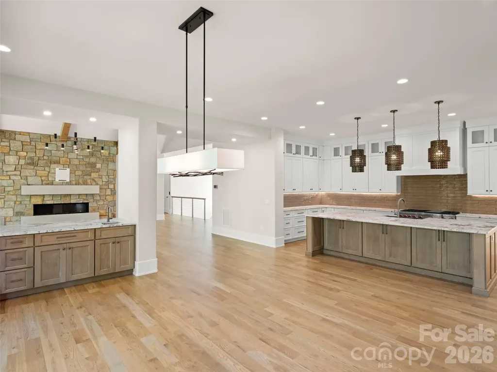 87 Misty Valley Parkway Arden NC 28704
