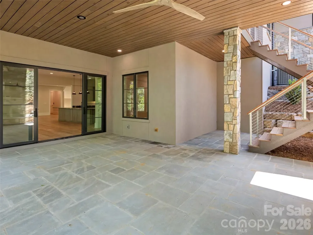 87 Misty Valley Parkway Arden NC 28704