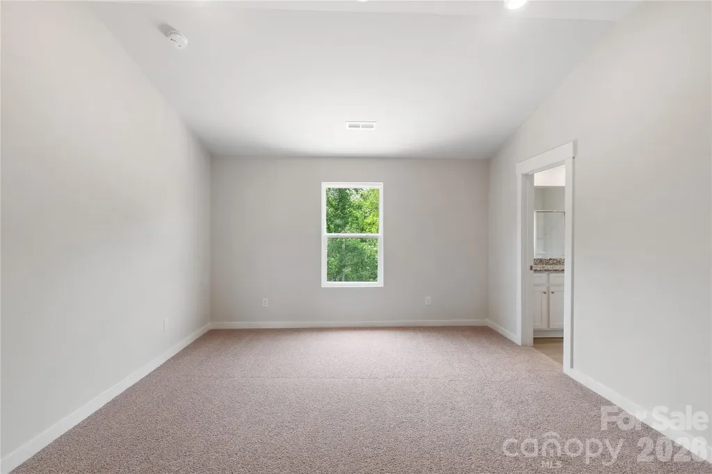 3410 Robindale Drive Winston Salem NC 27107