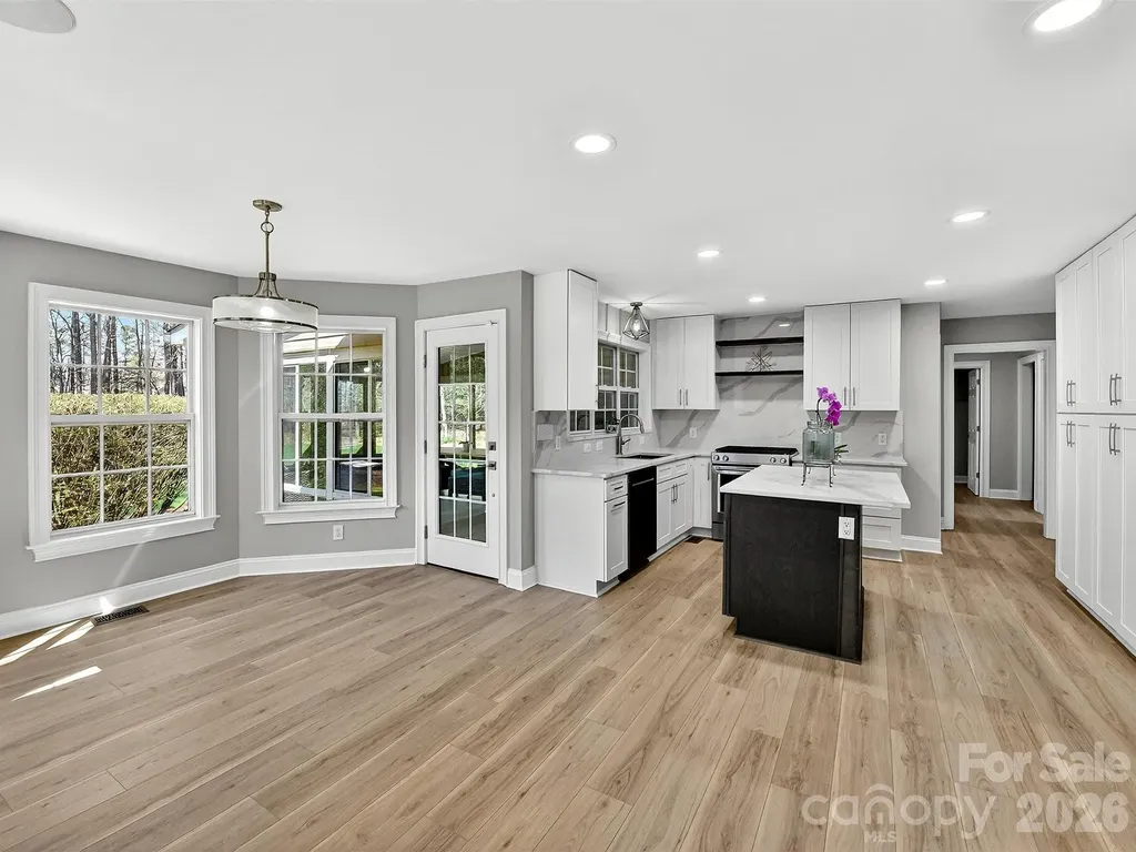 2597 Penngate Drive Sherrills Ford NC 28673