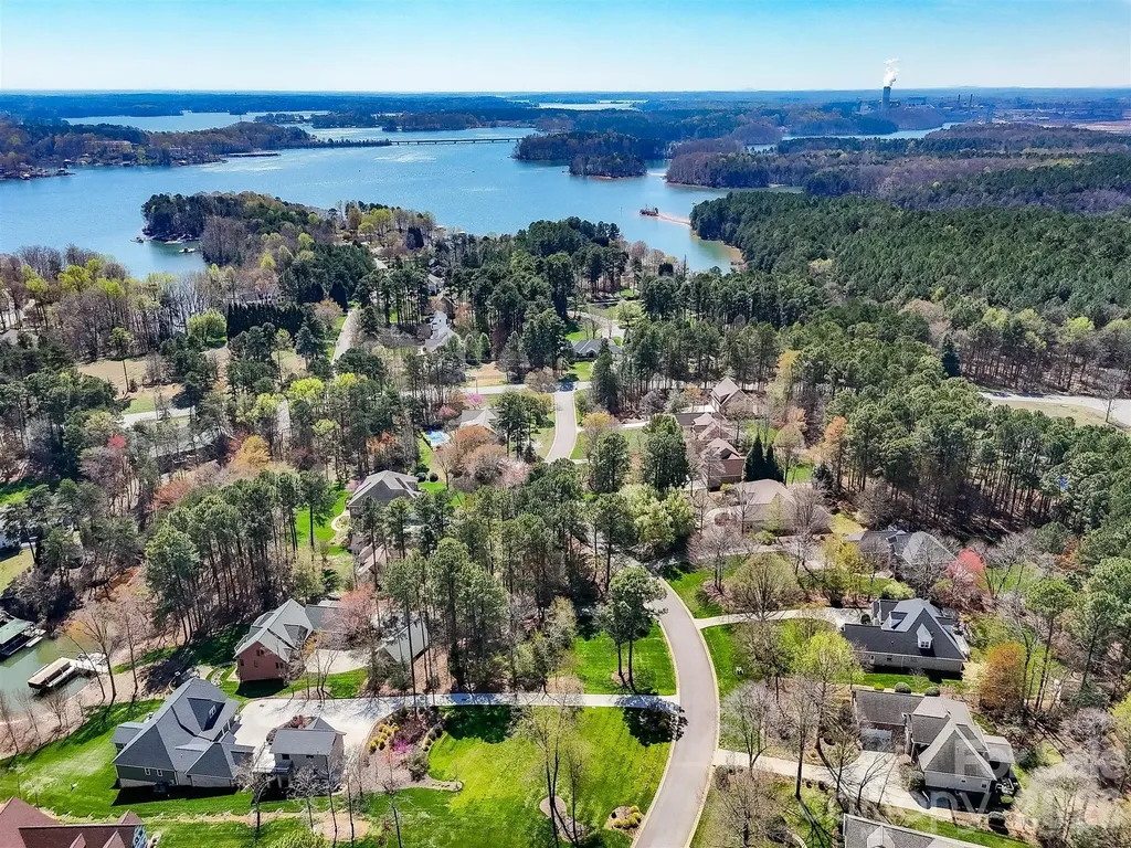 2597 Penngate Drive Sherrills Ford NC 28673