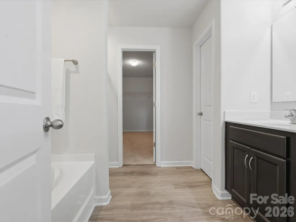 422 Perry Lane Marshville NC 28103