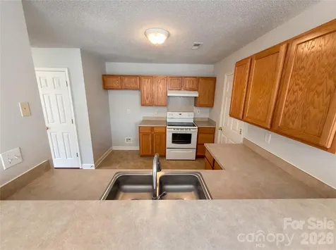 3461 E Fairmeadow Drive Lancaster SC 29720