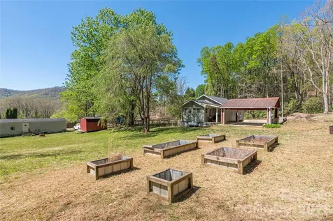 35 Grey Rock Valley Black Mountain NC 28711