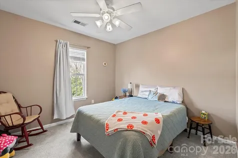 233 Appeldoorn Circle Asheville NC 28803