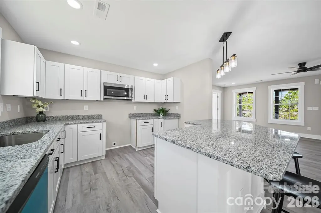 20 Ridgecrest Avenue Peachland NC 28133