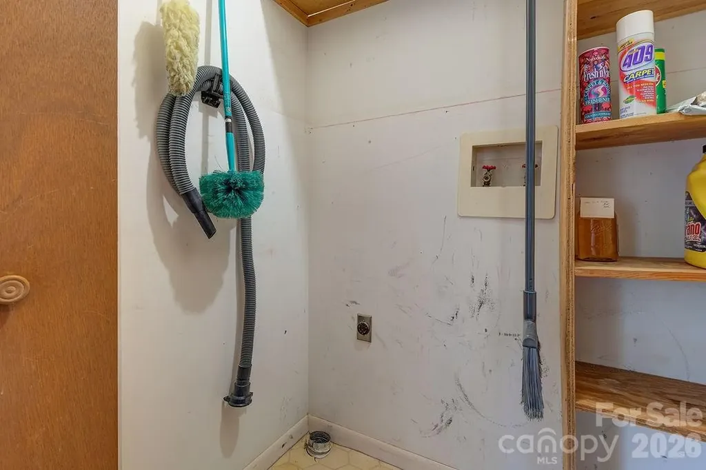 216 Pickens Road Weaverville NC 28787
