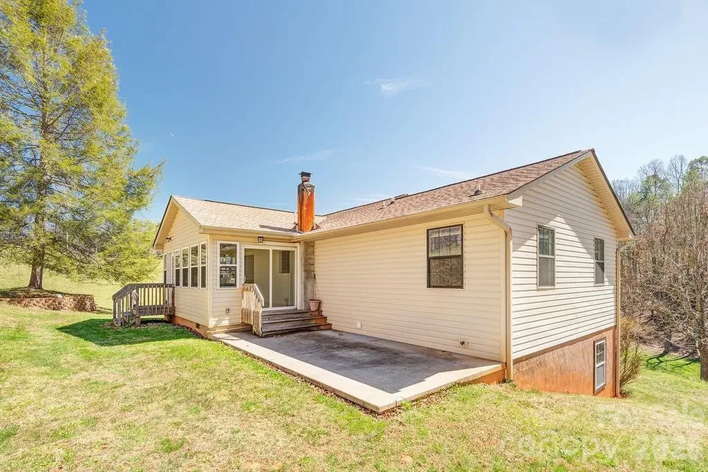 216 Pickens Road Weaverville NC 28787