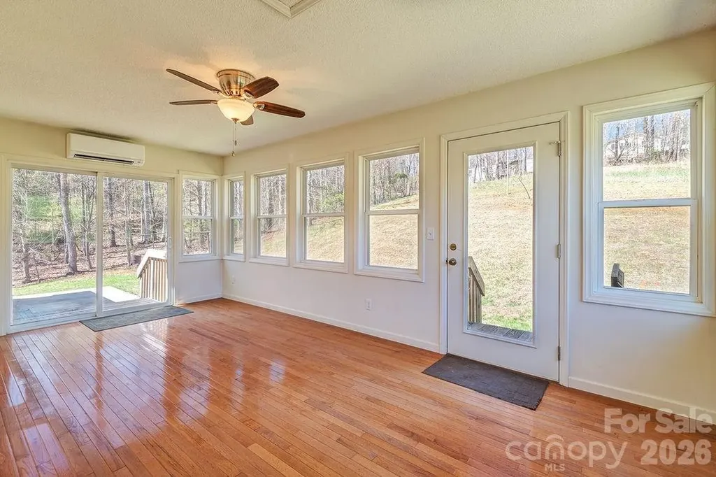 216 Pickens Road Weaverville NC 28787