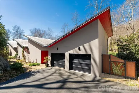 33 Robinson Creek Road Asheville NC 28803