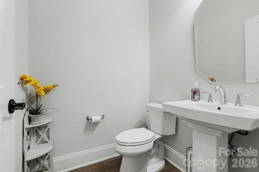 14605 Crosswater Lane Charlotte NC 28278