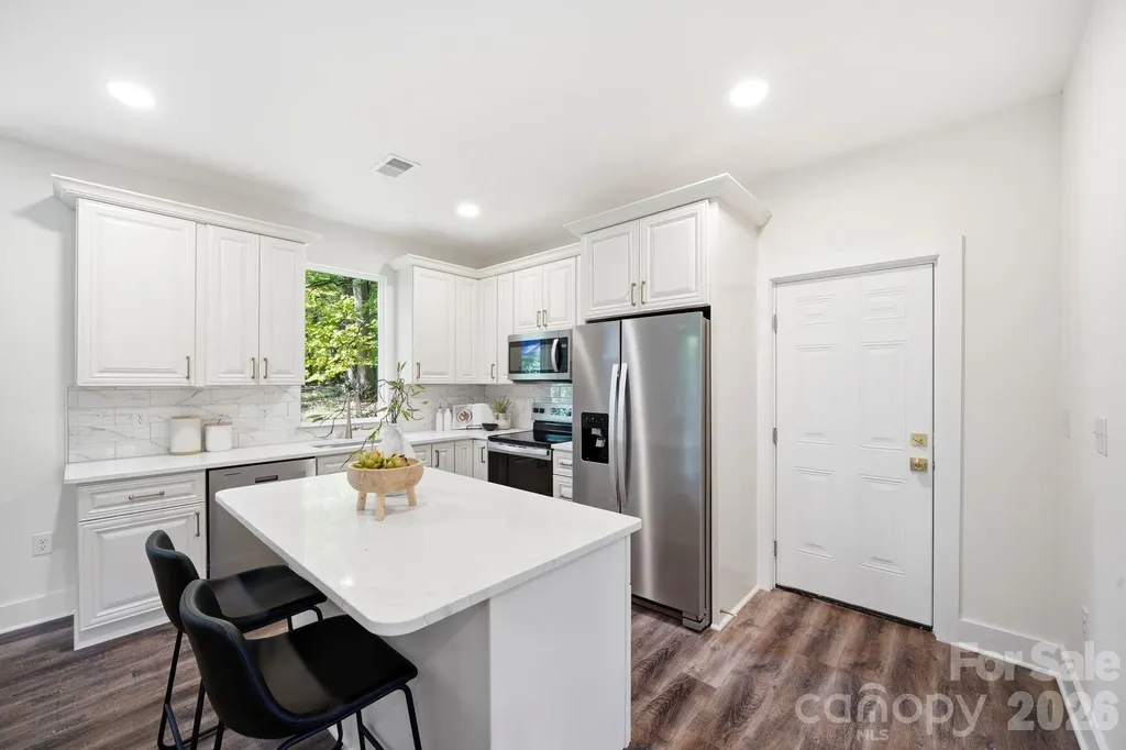 1731 Deer Street Charlotte NC 28214