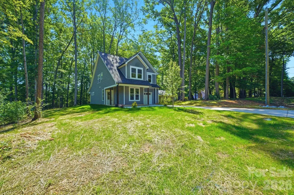 1731 Deer Street Charlotte NC 28214