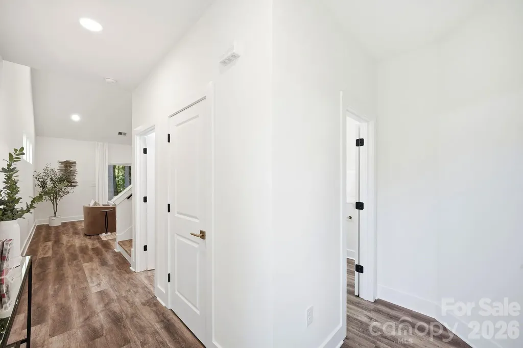 1731 Deer Street Charlotte NC 28214