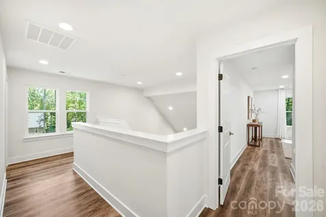 1731 Deer Street Charlotte NC 28214