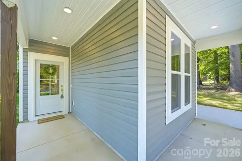 1731 Deer Street Charlotte NC 28214