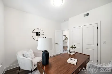 1731 Deer Street Charlotte NC 28214