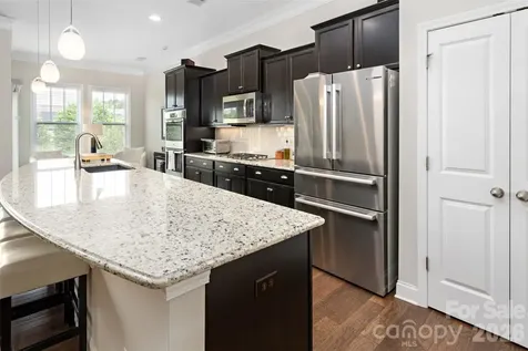 5031 Star Hill Lane Charlotte NC 28214