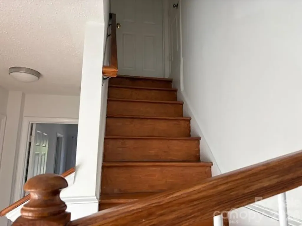 5324 Donnefield Drive Charlotte NC 28227