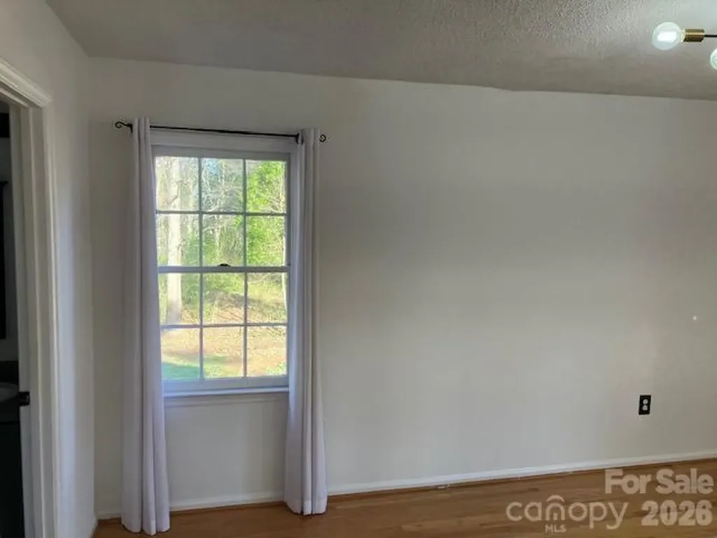 5324 Donnefield Drive Charlotte NC 28227
