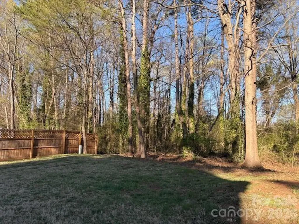 5324 Donnefield Drive Charlotte NC 28227