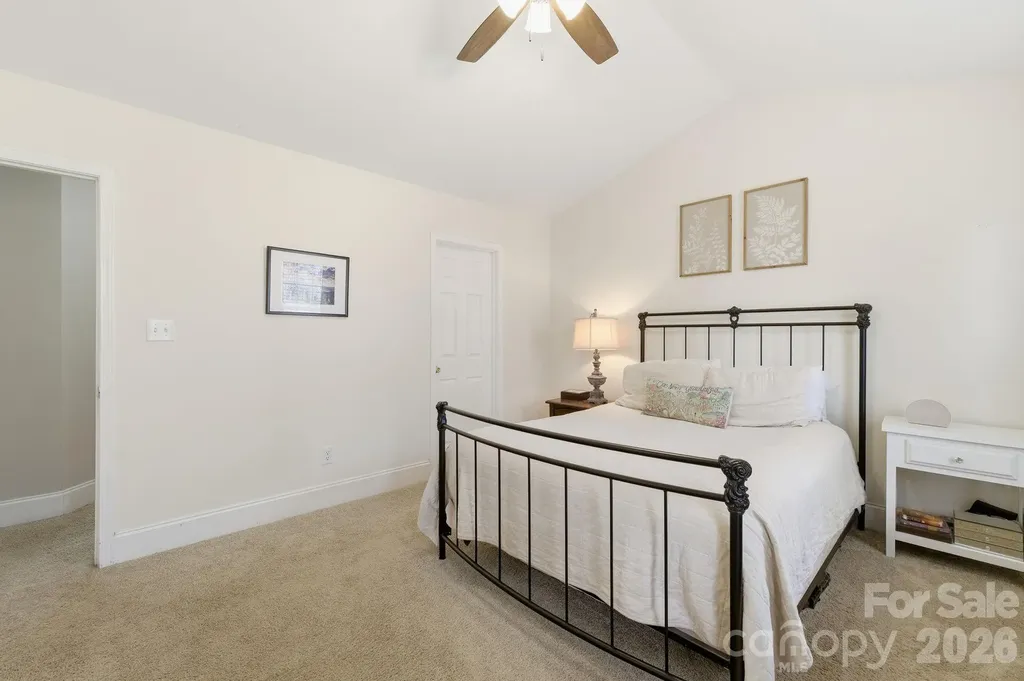 114 Riverton Drive Statesville NC 28625