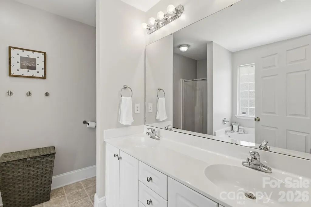 114 Riverton Drive Statesville NC 28625