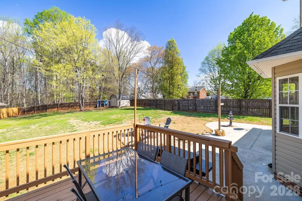 114 Riverton Drive Statesville NC 28625
