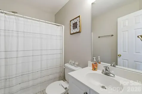 114 Riverton Drive Statesville NC 28625