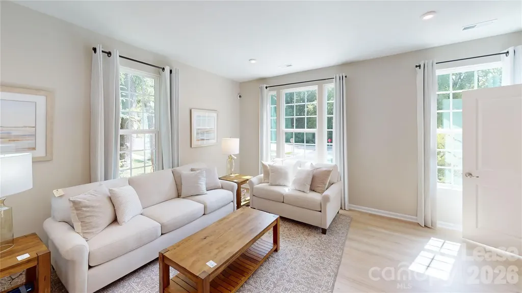 4129 Edenborn Lane Charlotte NC 28208
